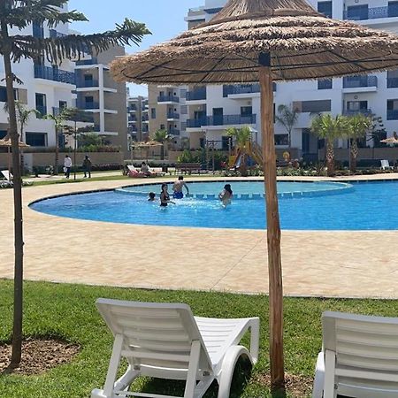 Appartement De Luxe Avec Piscine A 5 Min De La Plage Martil Esterno foto