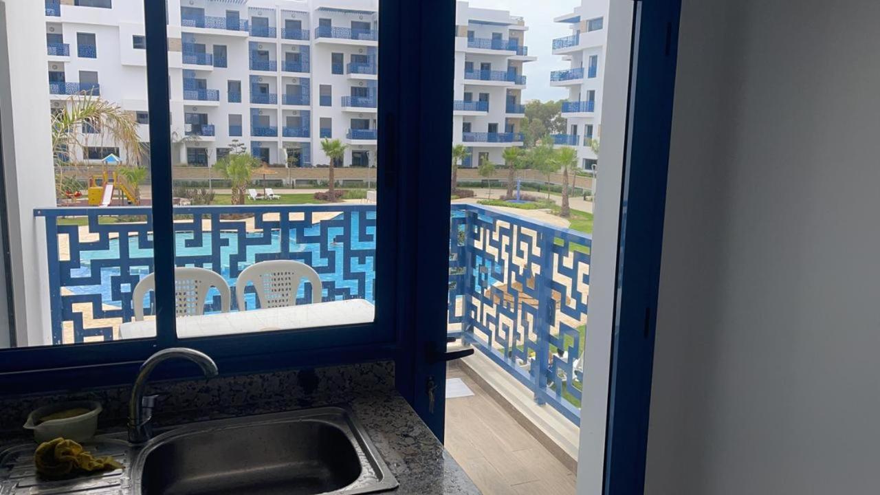 Appartement De Luxe Avec Piscine A 5 Min De La Plage Martil Esterno foto